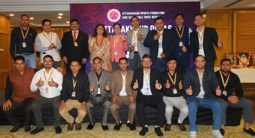 honouring-team-uttarakhand-sports-foundation-sadasyata-grahan