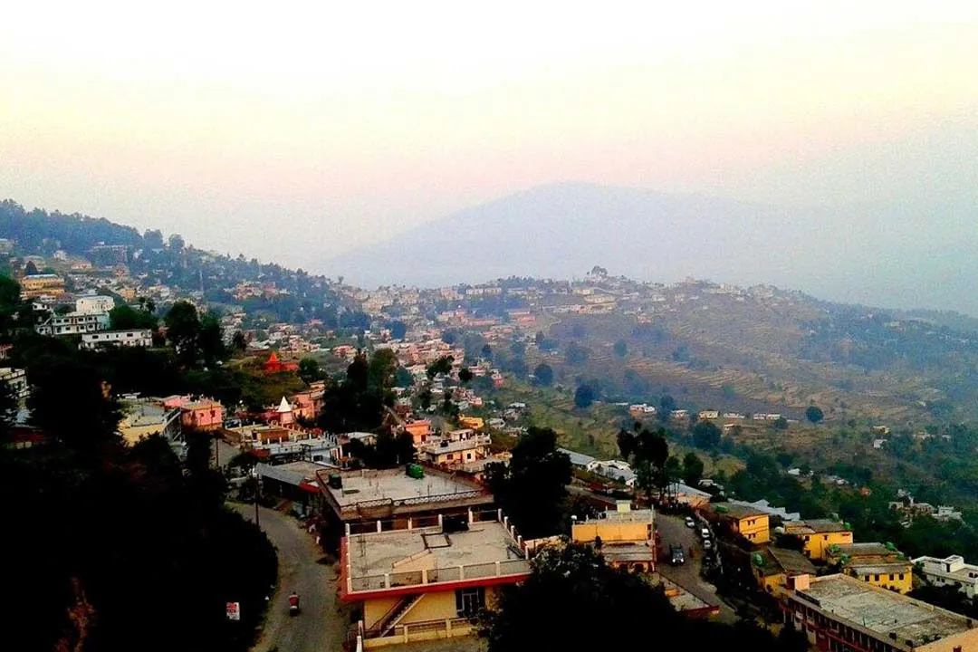 Bright End Corner, Almora